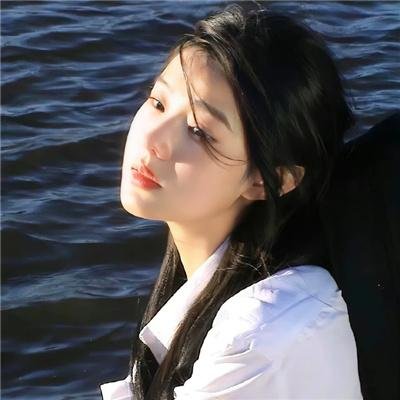 梦在水面下